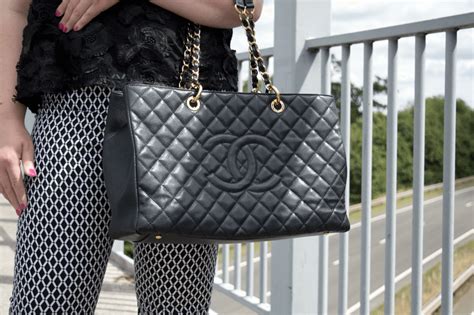 chanel gst xl dimensions.